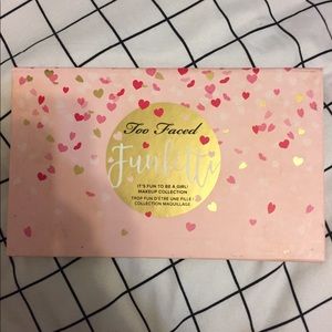 Too faced Funfetti Palette